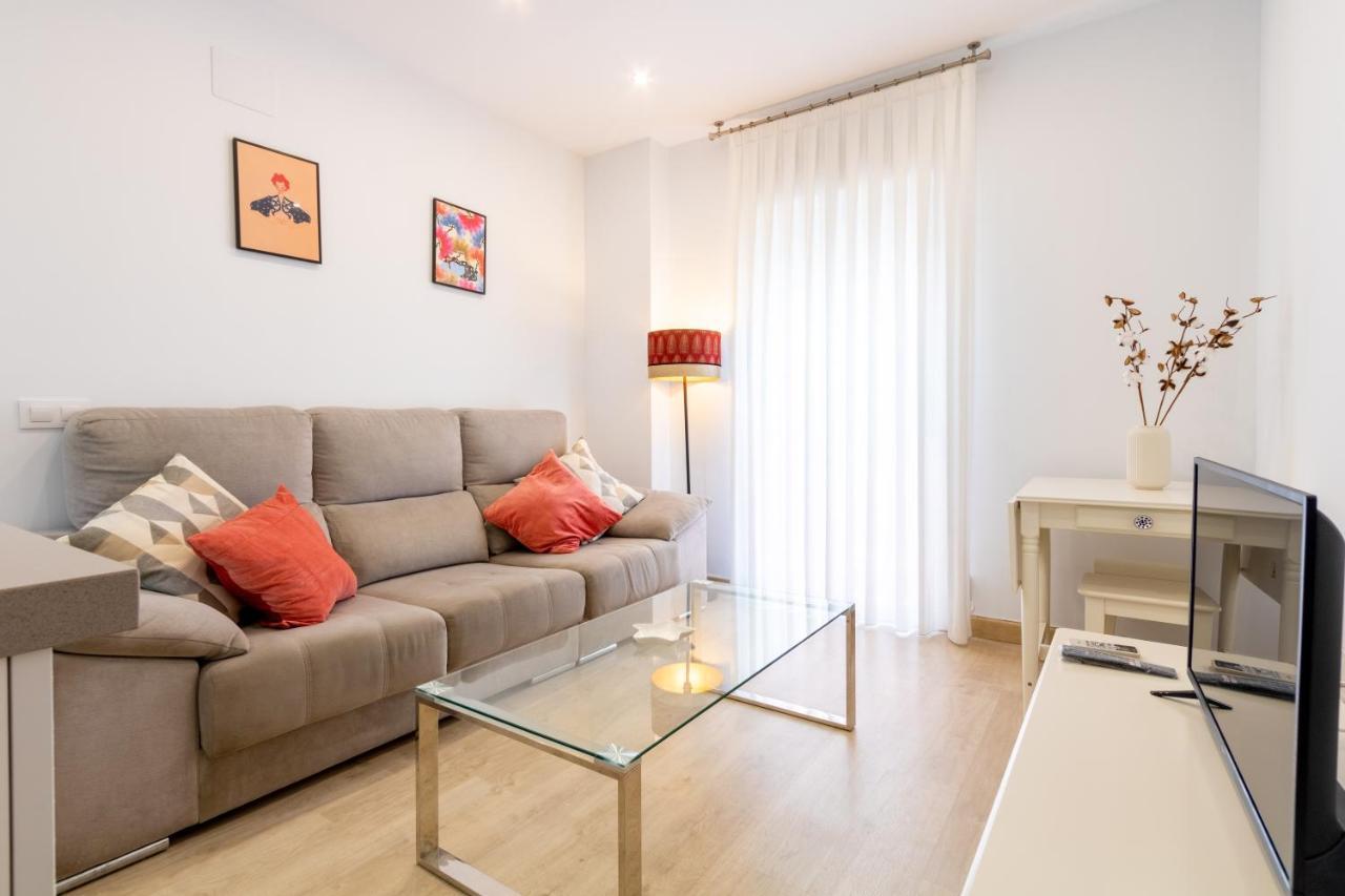 Charming 2 Bedroom Apartment Triana Bridge By Ocityzen Sevilla Dış mekan fotoğraf
